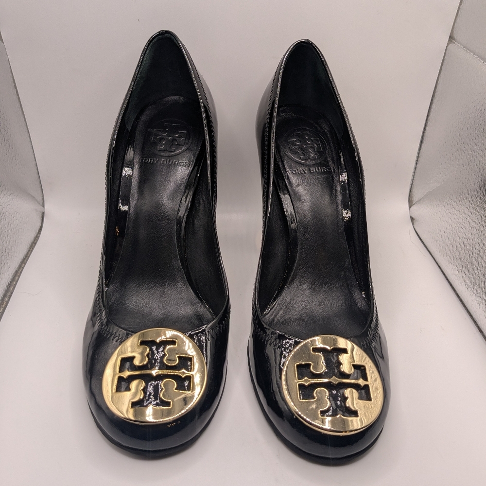 Tory Burch Maddie Black Heels with Gold Emblem Size 7M